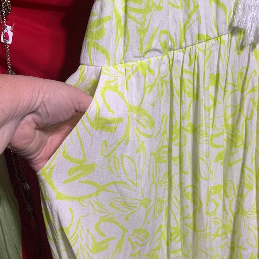 #179 size 1 Torrid fluorescent Floral sleeveless Maxi Dress with pockets - Picture 3 of 4
